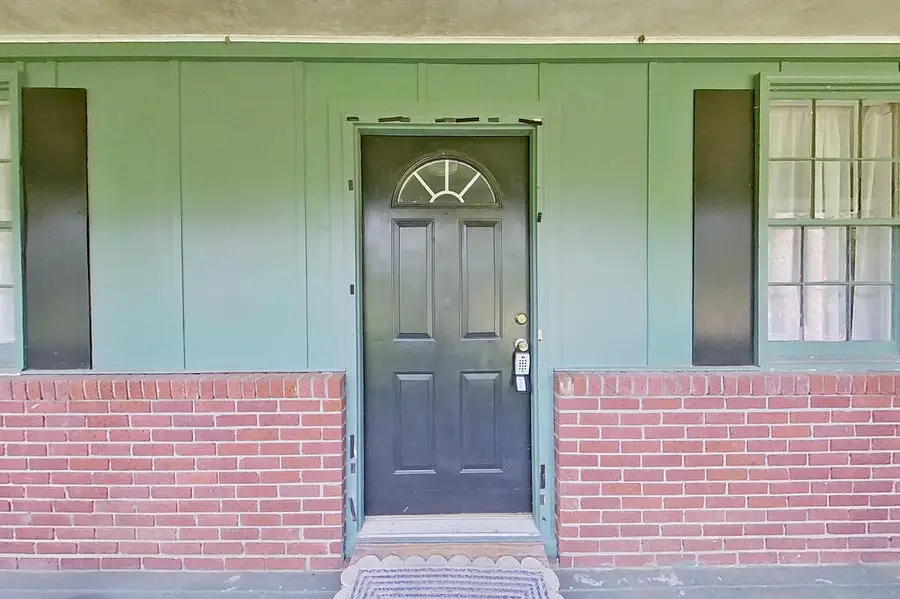 1256 Singletary Rd, Thomasville, GA 31792 - #2