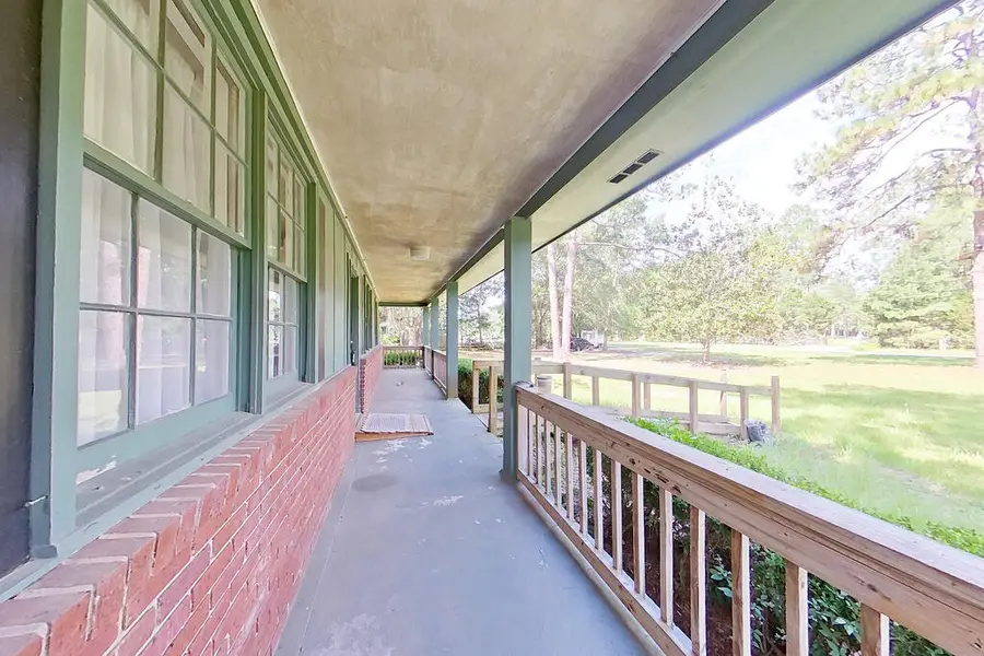 1256 Singletary Rd, Thomasville, GA 31792 - #3