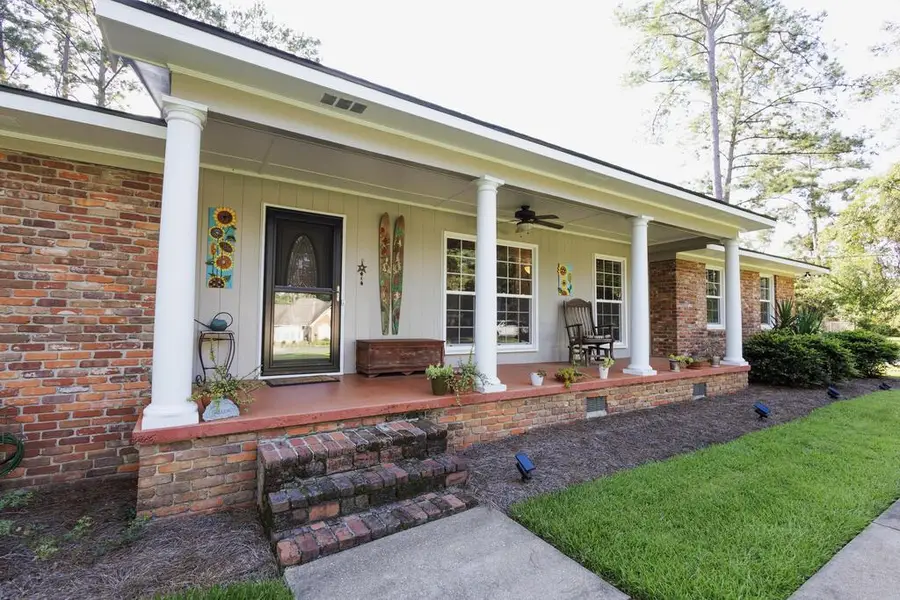 320 Briarcliff Dr, Thomasville, GA 31792 - #2