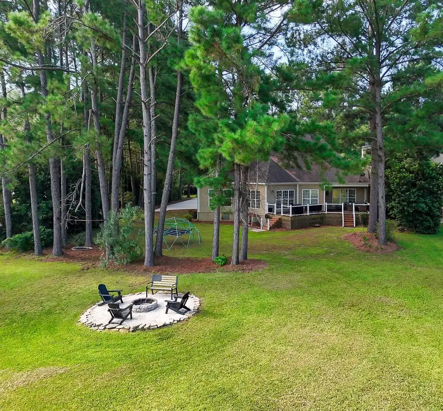 137 Sweetbriar Lakes Drive, Thomasville, GA 31757 - #3