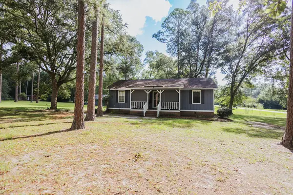 355 Knoll Rd, Thomasville, GA 31757