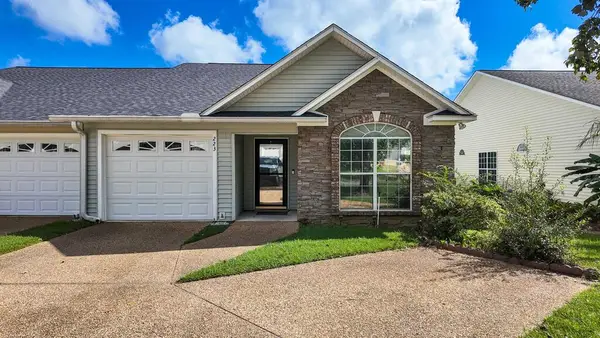 223 Huntington Pointe Drive, Thomasville, GA 31757