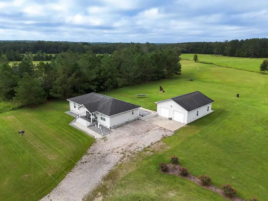 2491 Bold Springs Rd., Ochlocknee, GA 31773 - #2