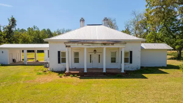8211 N Church Street, Meigs, GA 31765