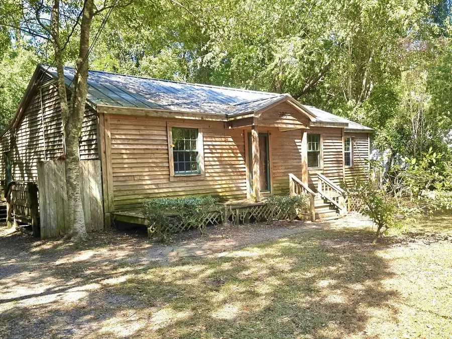 203 Tucwal St, Thomasville, GA 31792 - #2
