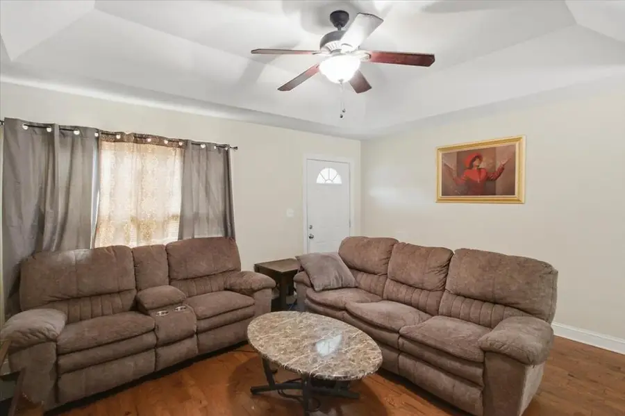 1306 Young St, Thomasville, GA 31792 - #3