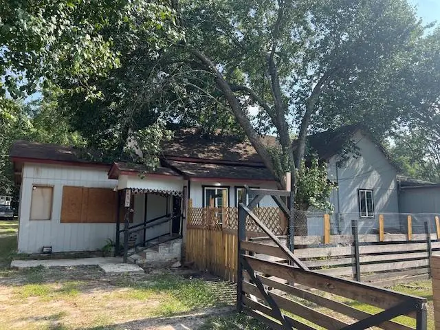 217 W Madison Ave, Ashburn, GA 31714 - Image #2