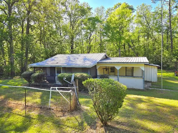 358 Camp Brooklyn Road, Fitzgerald, GA 31750