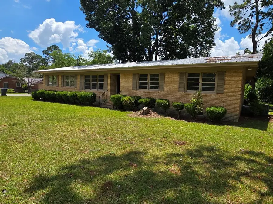 124 N Main Street Ext, Fitzgerald, GA 31750 - Image #2