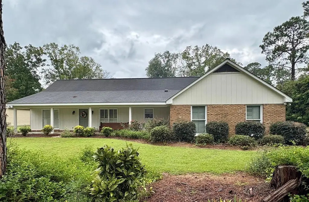 138 Azalea Lane, Fitzgerald, GA 31750 - Image #1