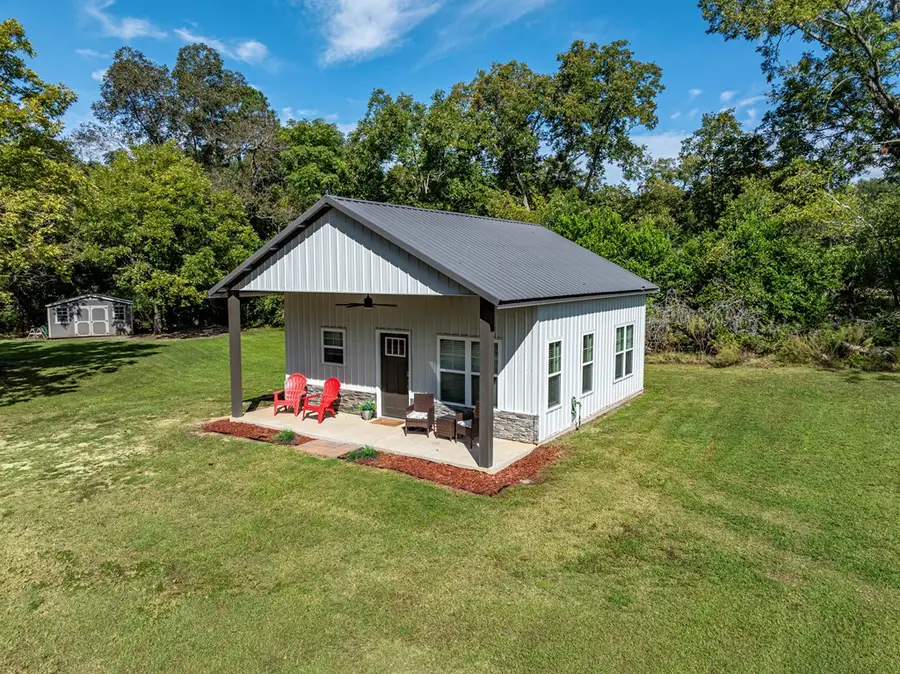 243 Perry House Rd, Fitzgerald, GA 31750 - Image #3