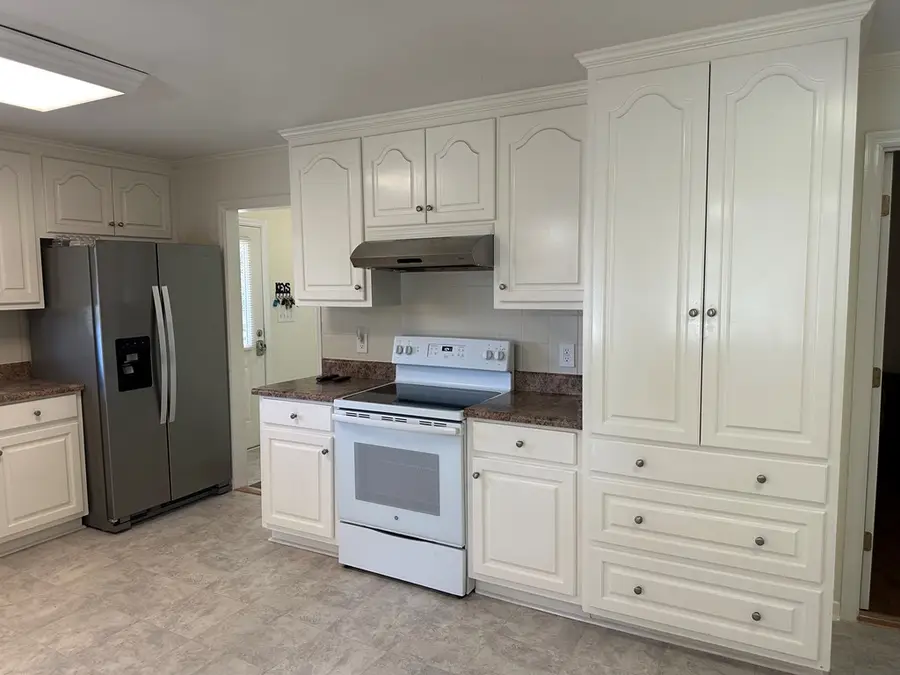 1007 N Isabella Street, Sylvester, GA 31791 - Image #3