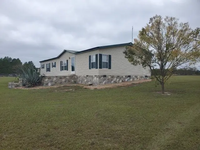 339 Chapel Hill Circle, Enigma, GA 31749 - Image #3