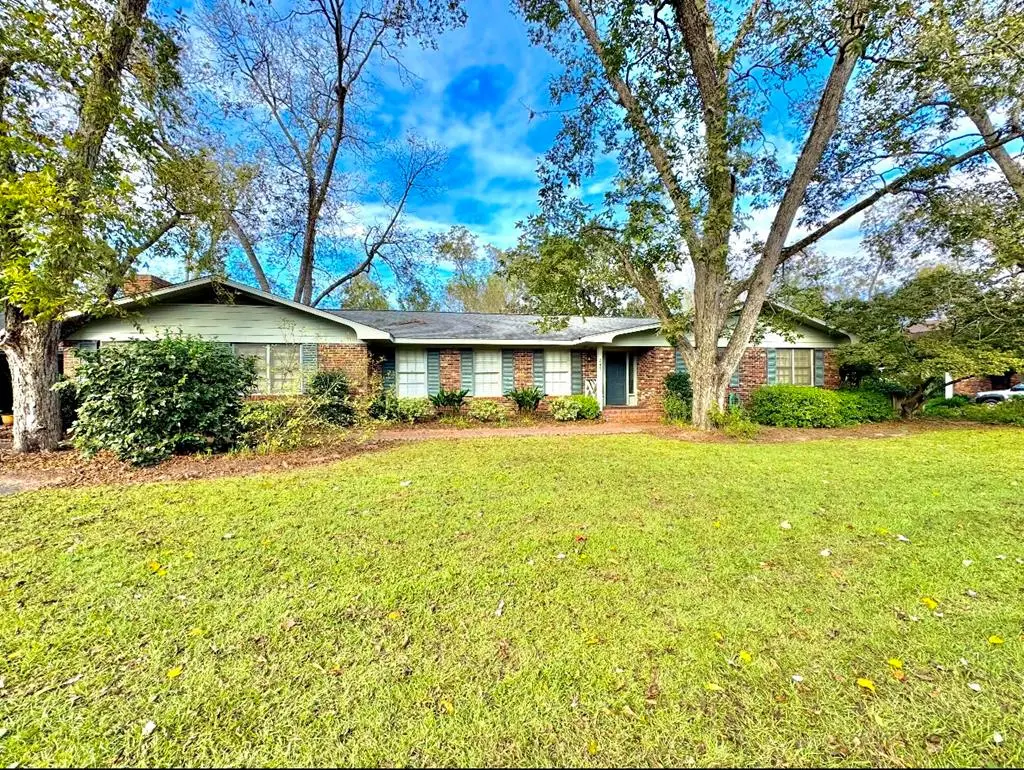 249 Lincoln Ave, Fitzgerald, GA 31750 - #1