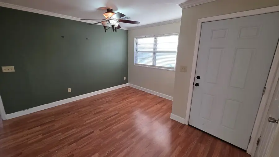 107 Lobingier Ave, Fitzgerald, GA 31750 - Image #2