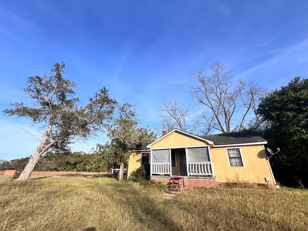 6 Green Road, Omega, GA 31775