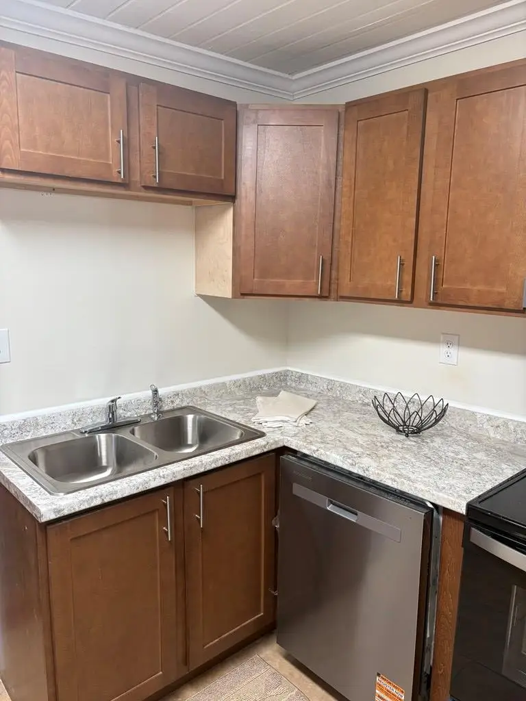 814 N Cleveland Ave, Adel, GA 31620 - Image #3