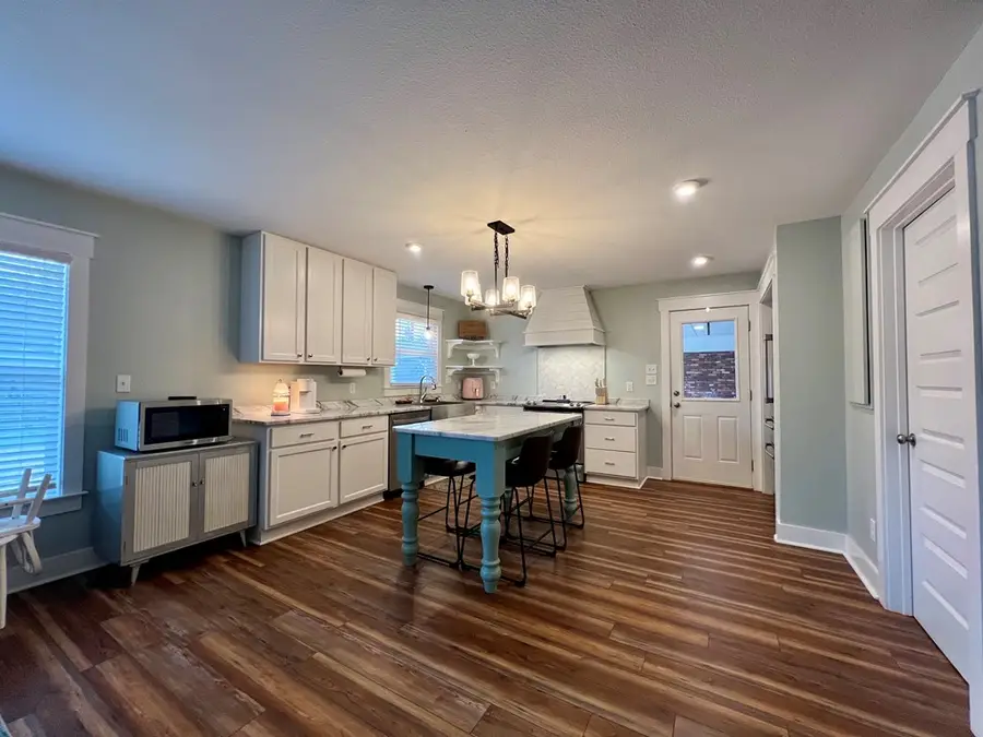 1211 W Roanoke Drive Ext, Fitzgerald, GA 31750 - Image #3