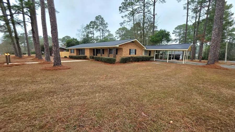 1159 W Roanoke Ext, Fitzgerald, GA 31750 - Image #2