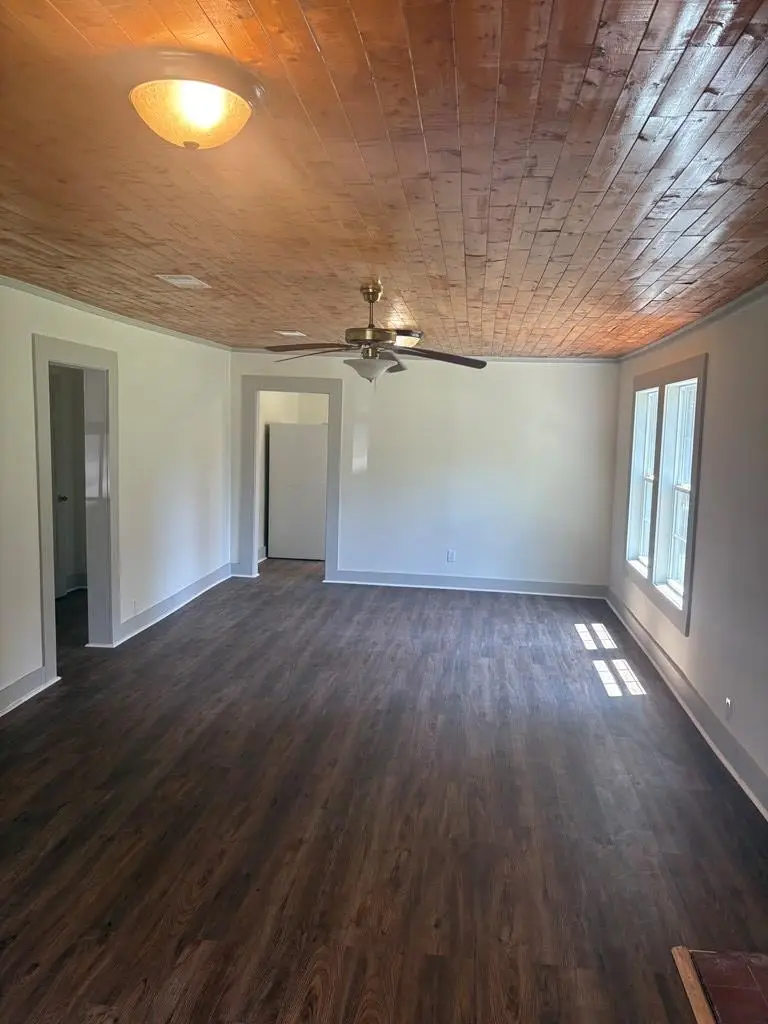 703 N Jackson, Nashville, GA 31639 - Image #2