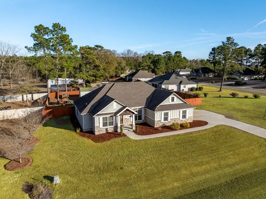 27 Creekside Drive, Tifton, GA 31793 - Image #3