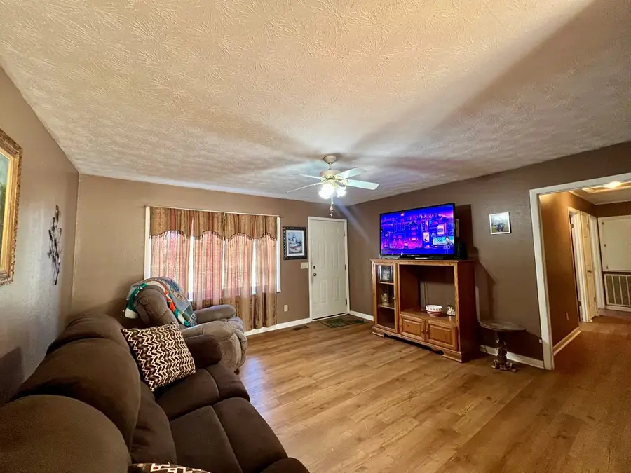 141 Snowden Loop, Fitzgerald, GA 31750 - Image #3