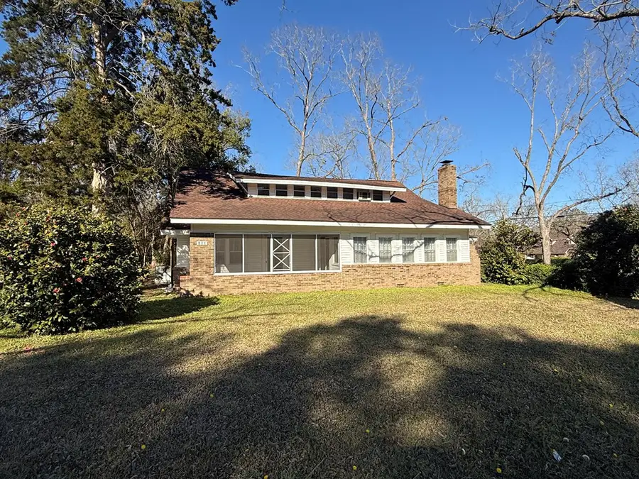 103 Grace Ave, Fitzgerald, GA 31750 - Image #2