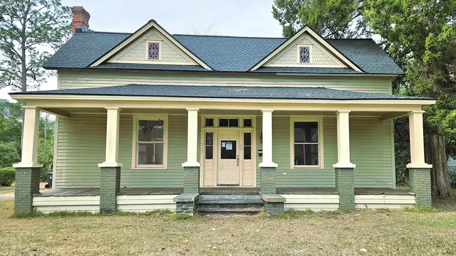 707 S Lee St, Fitzgerald, GA 31750 - Image #2