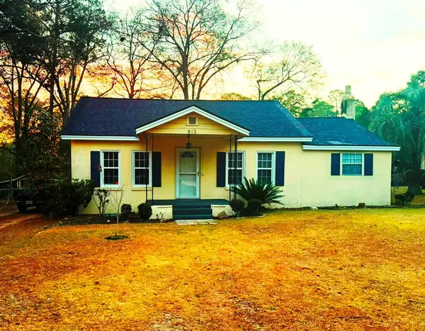 813 Belmont, Tifton, GA 31794