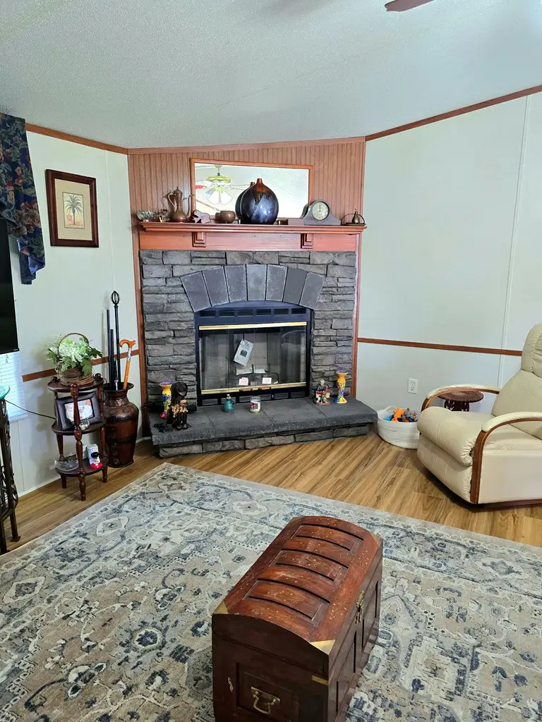 186 Justice Avenue, Fitzgerald, GA 31750 - #3