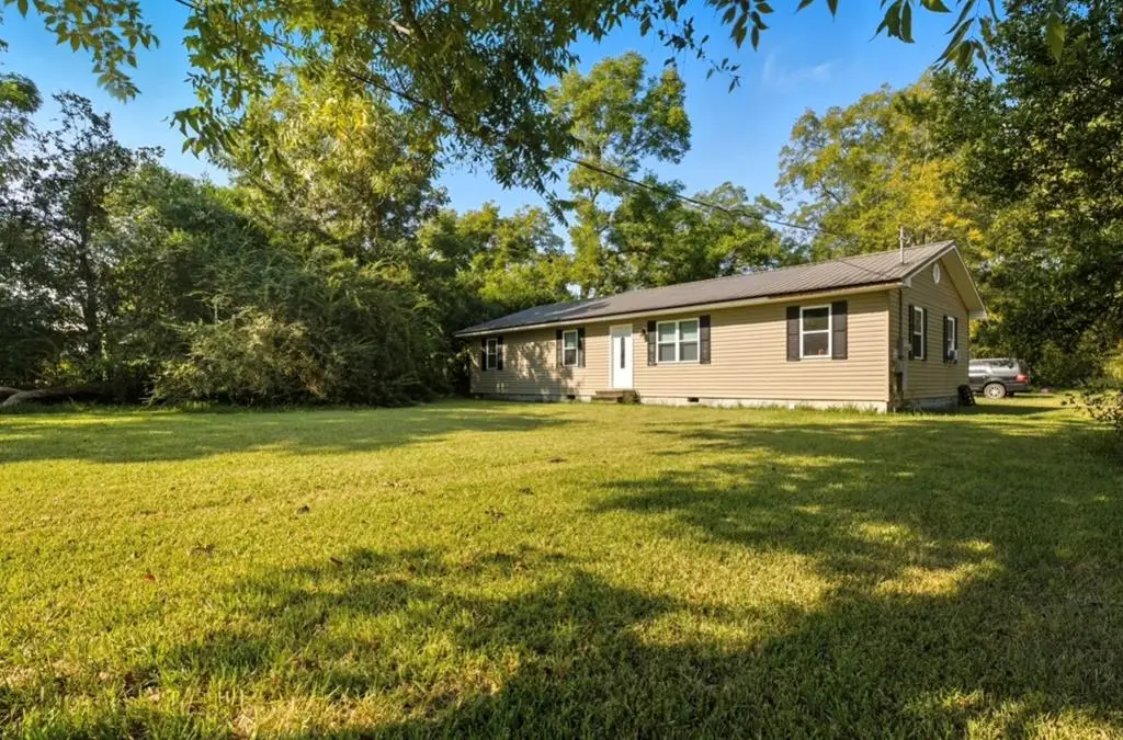 395 Harris Street, Enigma, GA 31749 - #1