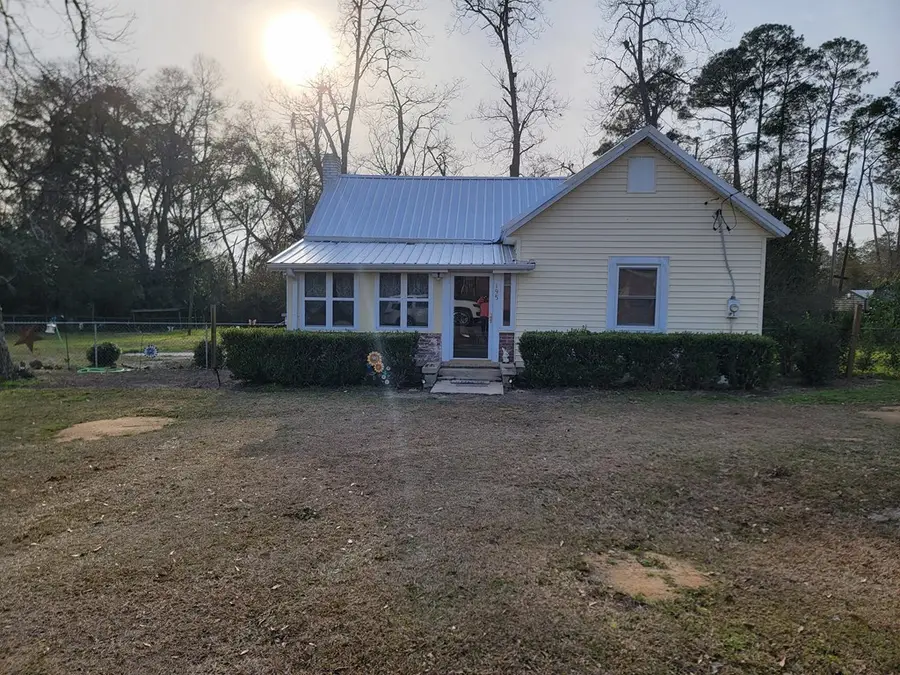 195 N Mattie Ave, Sycamore, GA 31790 - #2