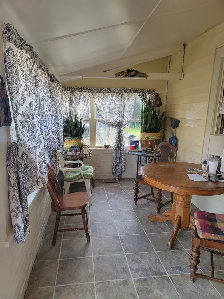195 N Mattie Ave, Sycamore, GA 31790 - #3