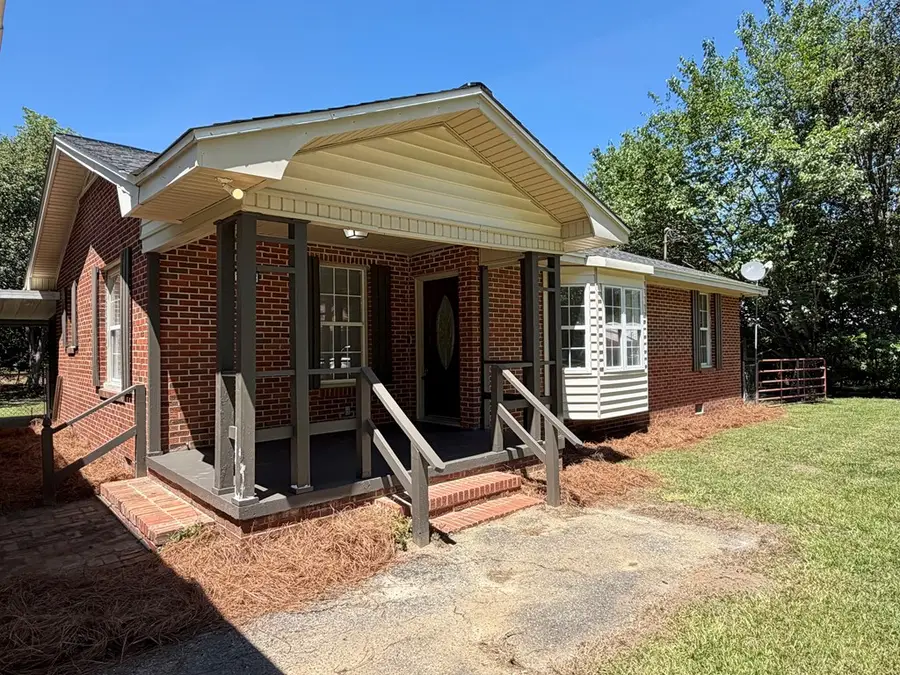 109 Gaff Ave, Fitzgerald, GA 31750 - #2