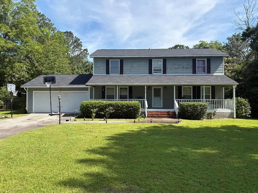 915 E 36th, Tifton, GA 31794 - #2