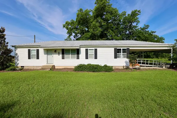 1168 Pinetta Rd, Ocilla, GA 31774