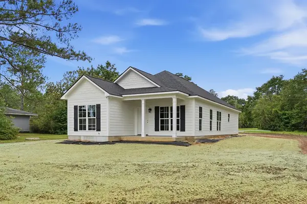 106 Pine Point Circle, Sylvester, GA 31791