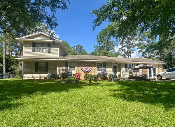 2608 Davis Avenue, Tifton, GA 31794