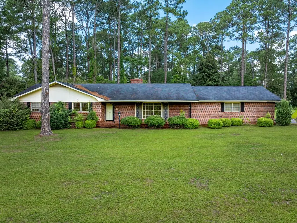 411 Haley Ave, Ashburn, GA 31714 - #1