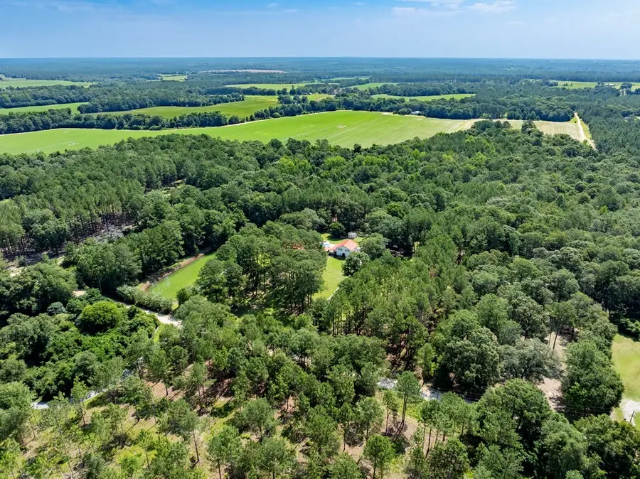 152 Meadowood Dr, Sylvester, GA 31791 - #3