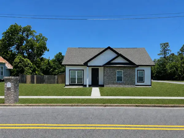 215 E Eighth Street, Adel, GA 31620
