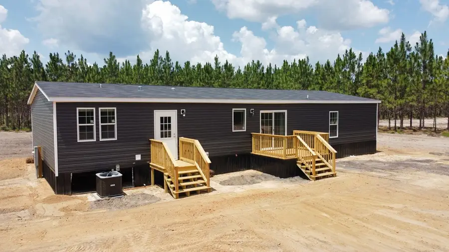 5246 Owens Rd, Blackshear, GA 31516 - #2