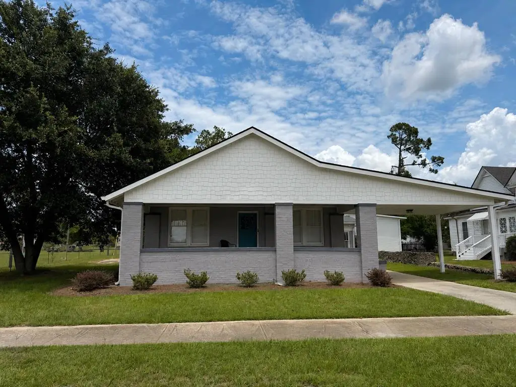 104 W Pope St, Sylvester, GA 31791 - #1