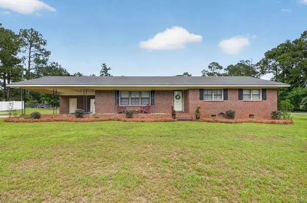 402 Morningside Dr, Sylvester, GA 31791