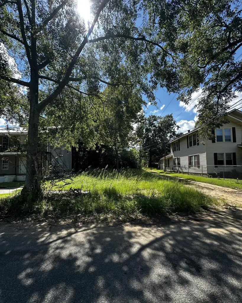 111 S Jackson Street, Fitzgerald, GA 31750 - #1