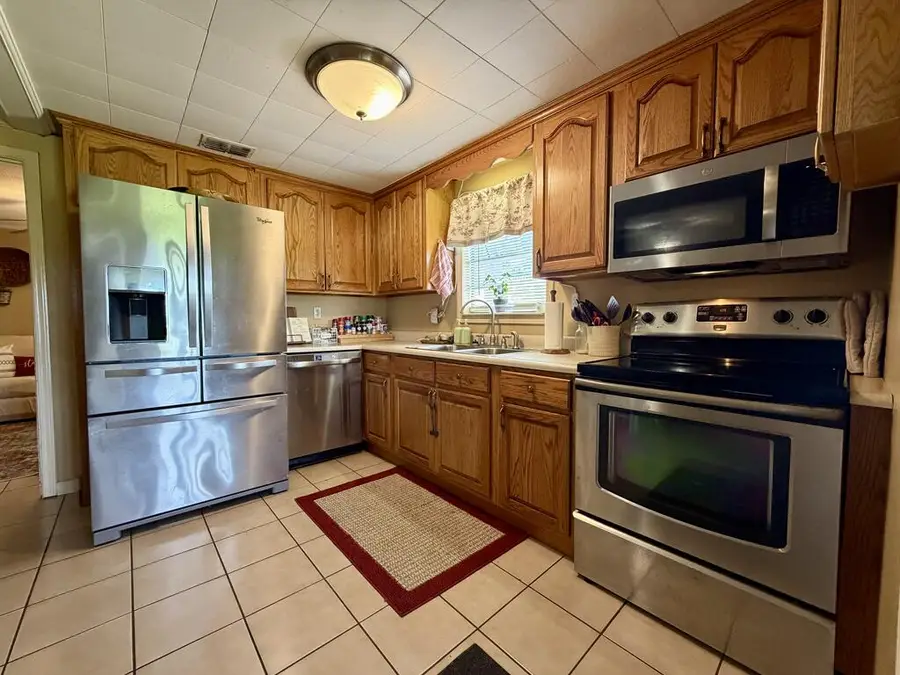 1891 Broxton Highway, Fitzgerald, GA 31750 - #3