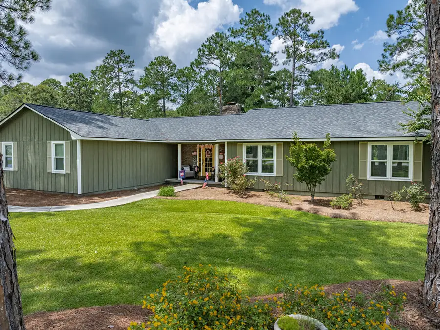 4401 W Forest Lake Drive, Tifton, GA 31794 - #3