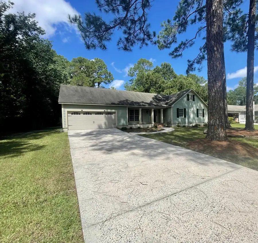 2210 Madison Ave, Tifton, GA 31794 - #2