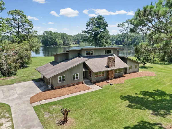 5307 W Forest Lake Drive, Tifton, GA 31794