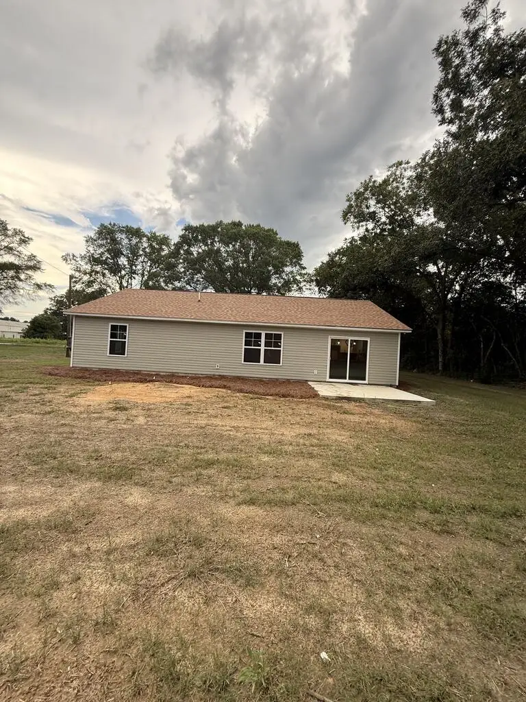 200 Washington Ave., Fitzgerald, GA 31750 - #2